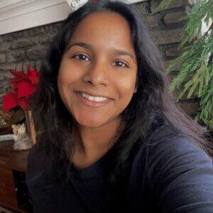 Meet your Posher, Chaya